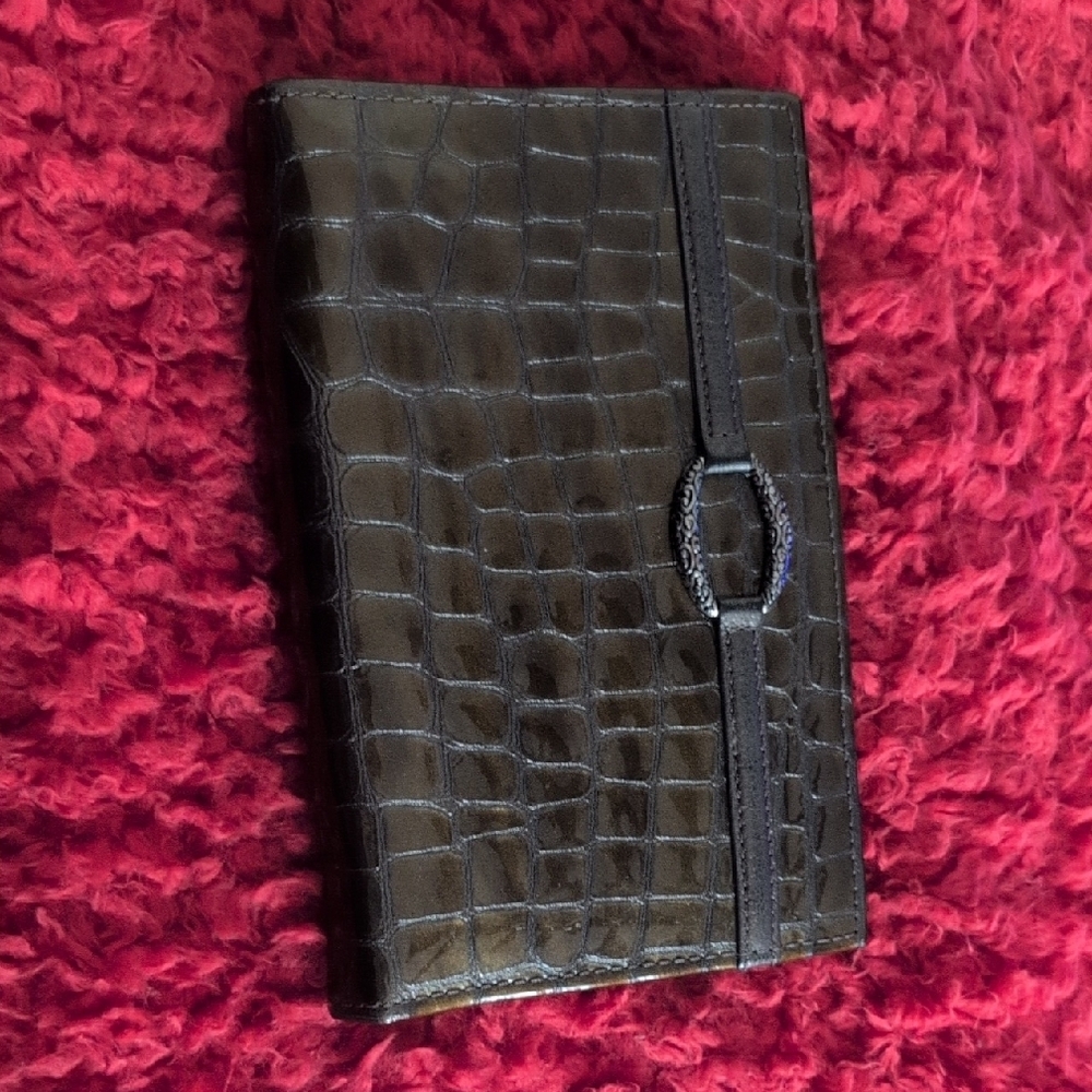 Black Crocodile Embossed Wallet